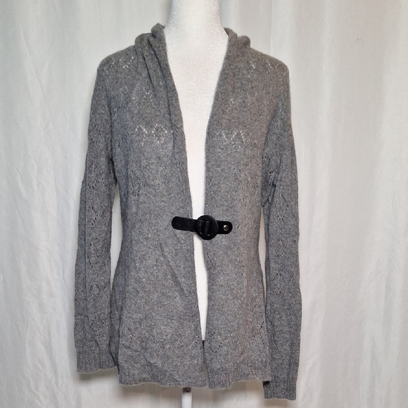 Cynthia Rowley Gray Knit Cardigan with Toggle Closure - Picture 1 of 4